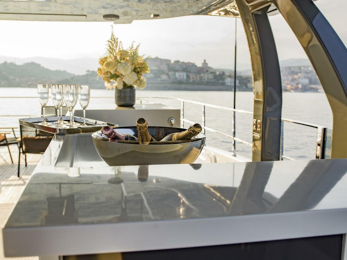 Navetta 33 – Maria Theresa