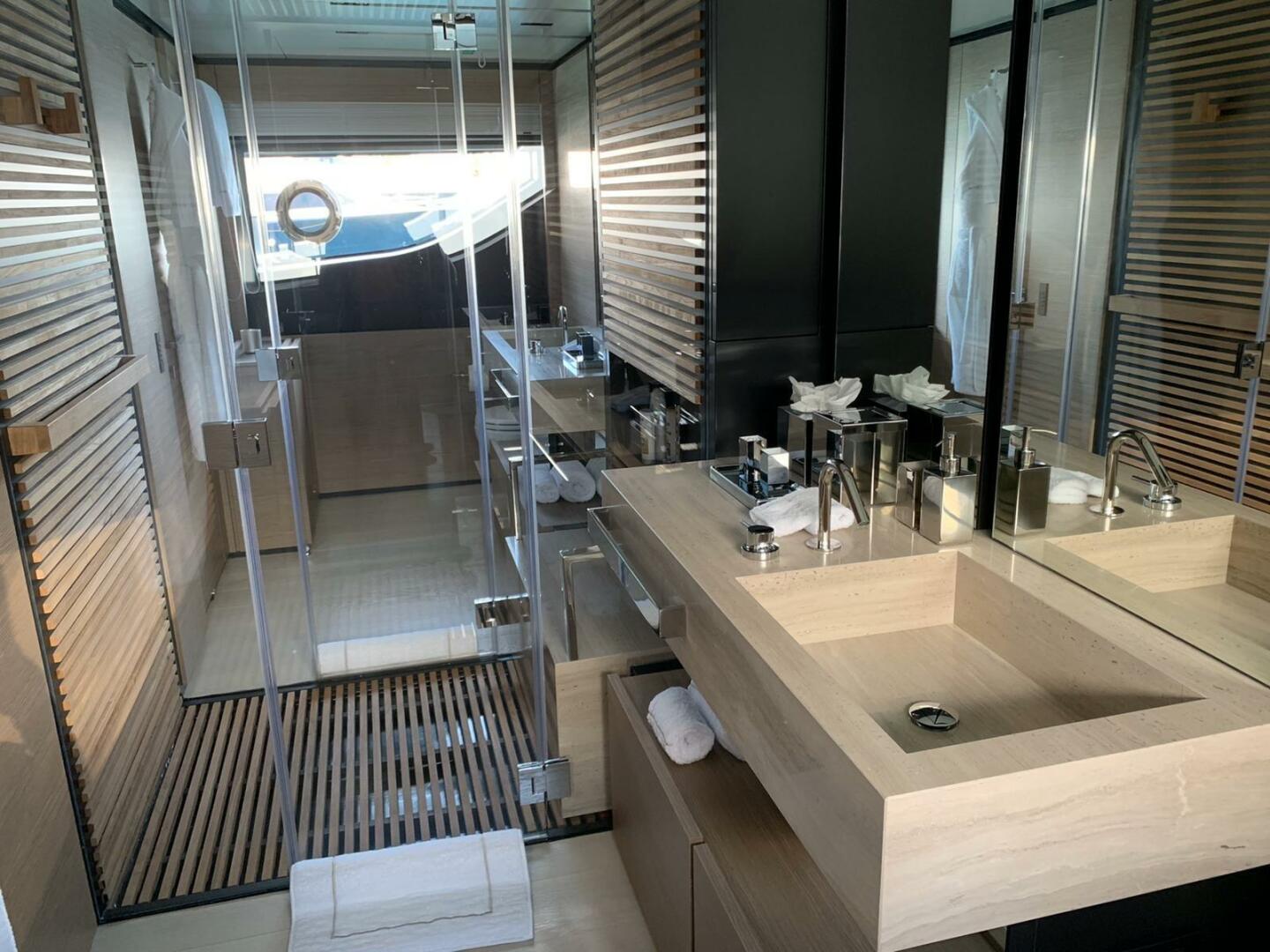 Navetta 33 – Maria Theresa
