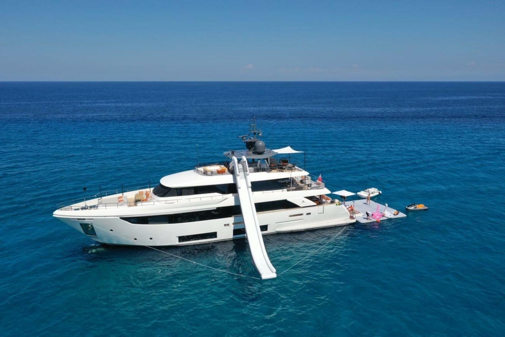 Navetta 33 – Maria Theresa