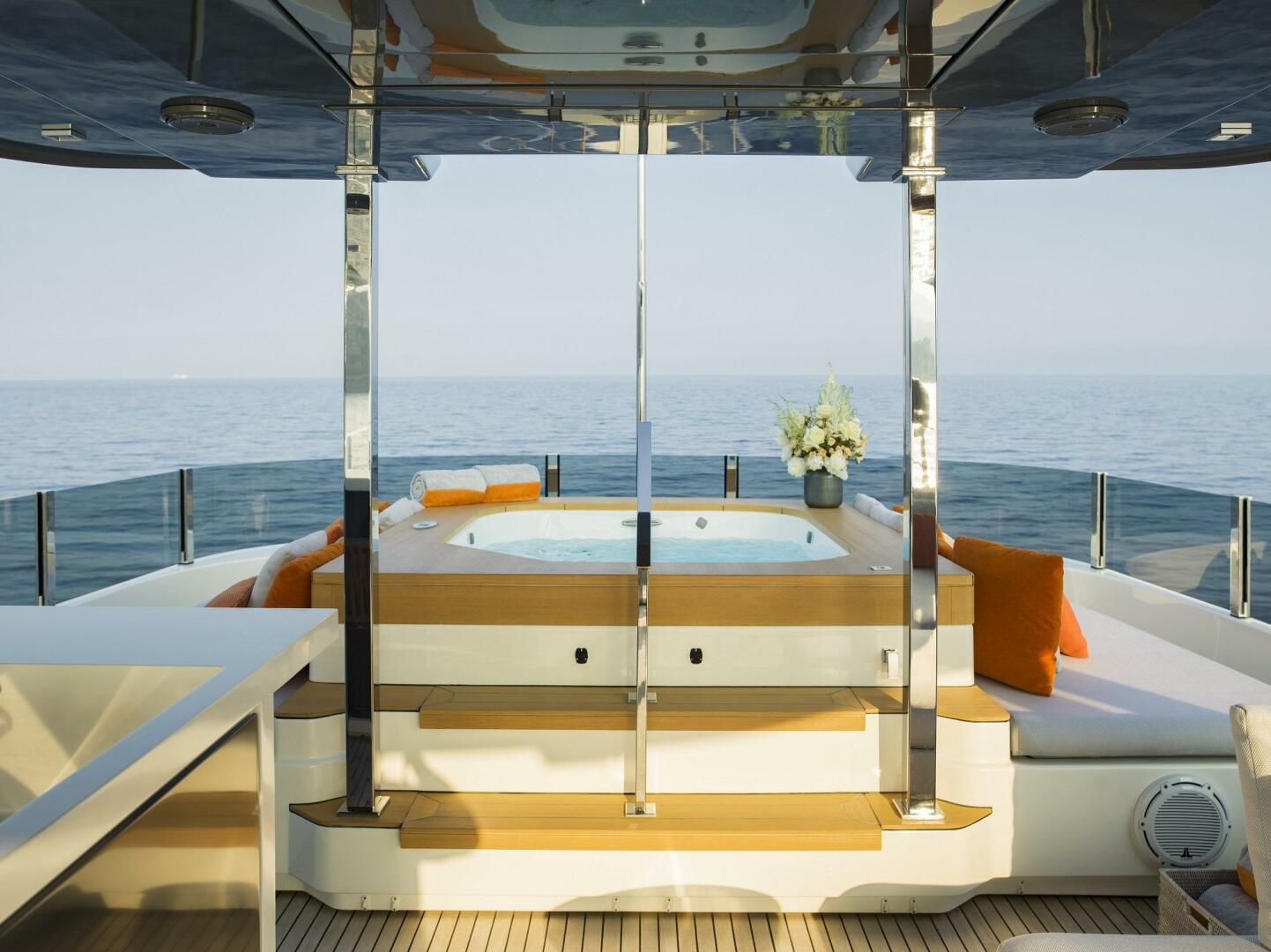 Navetta 33 – Maria Theresa