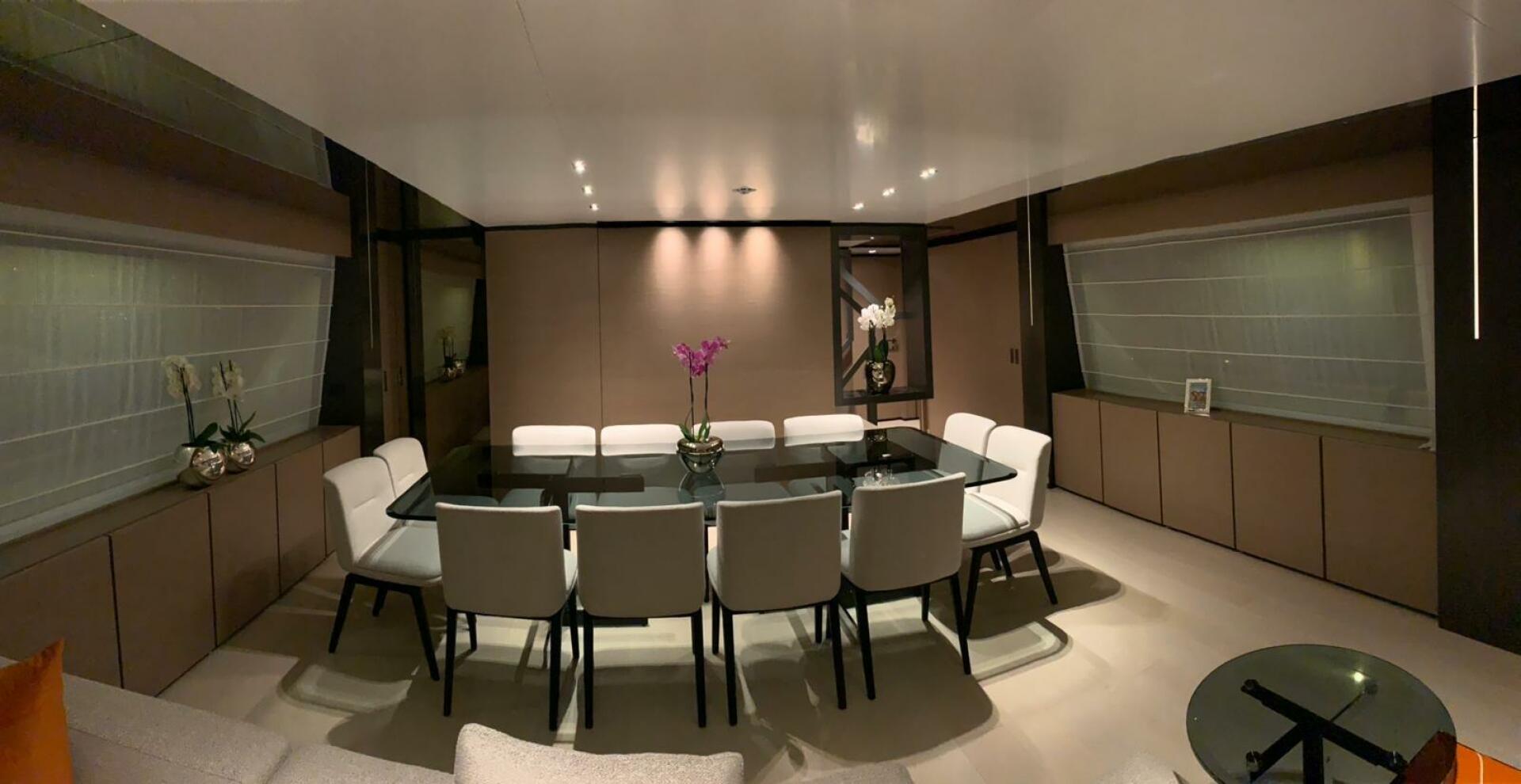 Navetta 33 – Maria Theresa