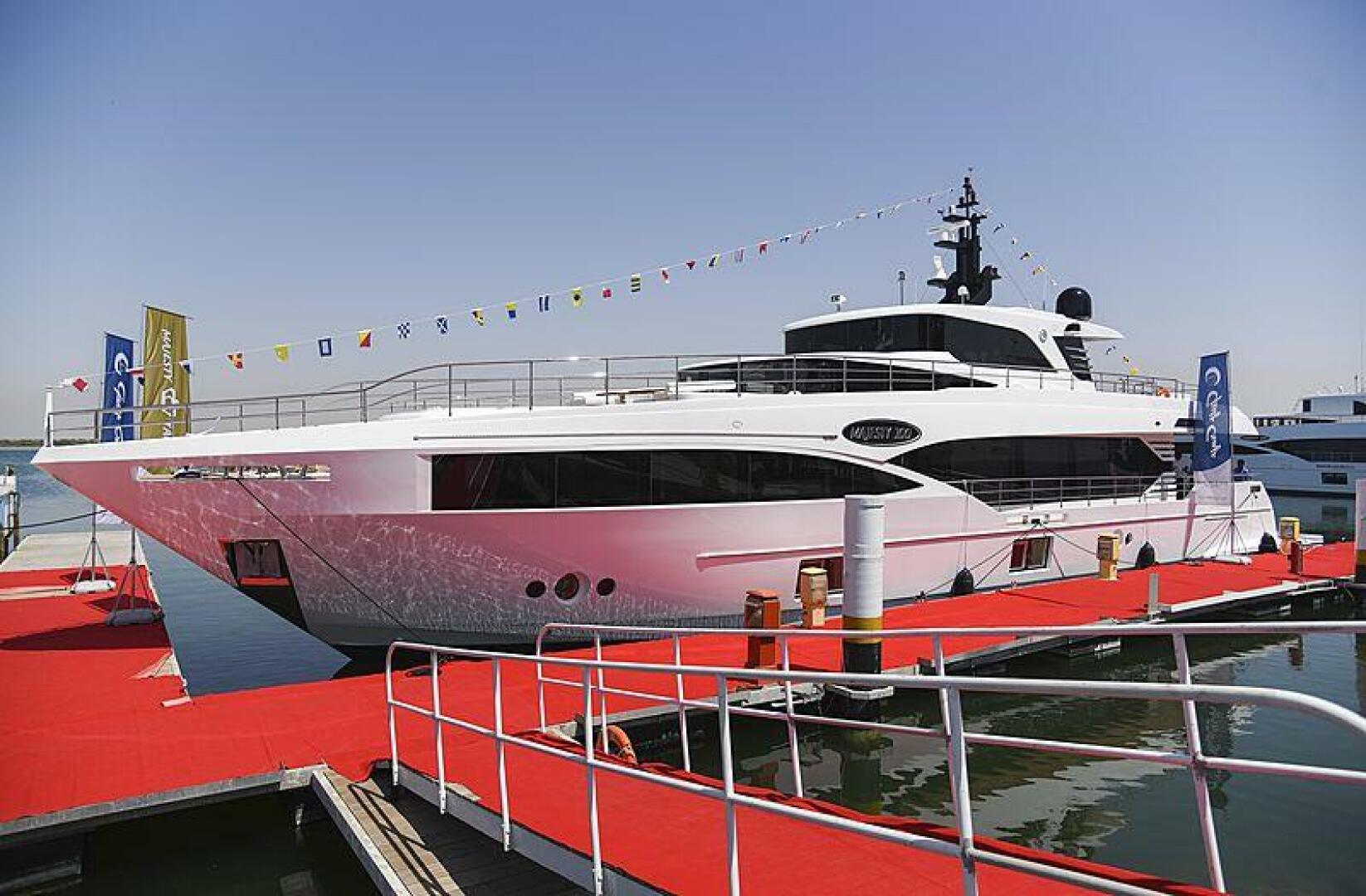 Majesty 100 – Piterland II