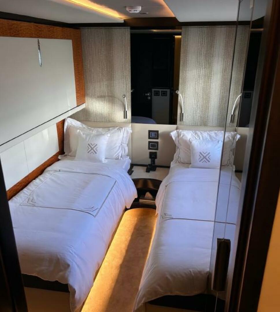 Majesty 100 – Piterland II